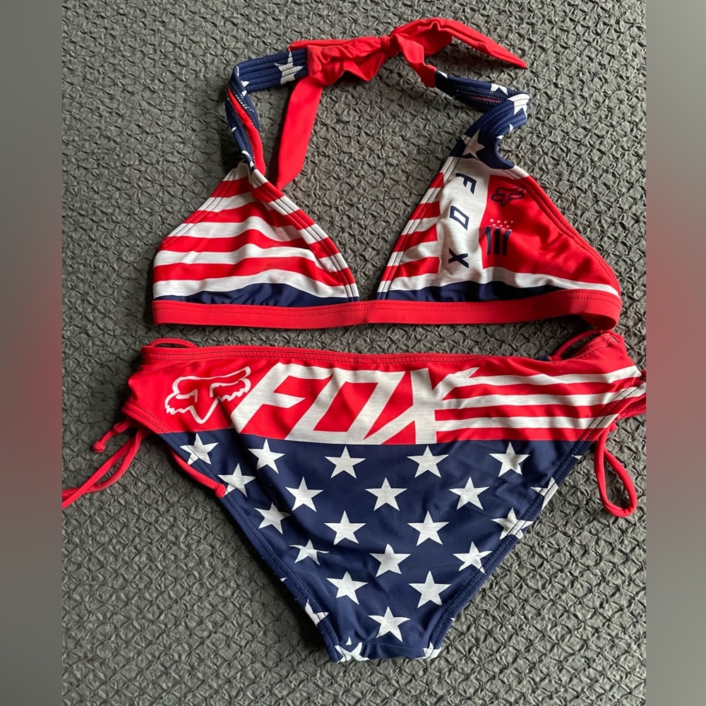 FOX RACING NWT Top: Small Bottom: Medium